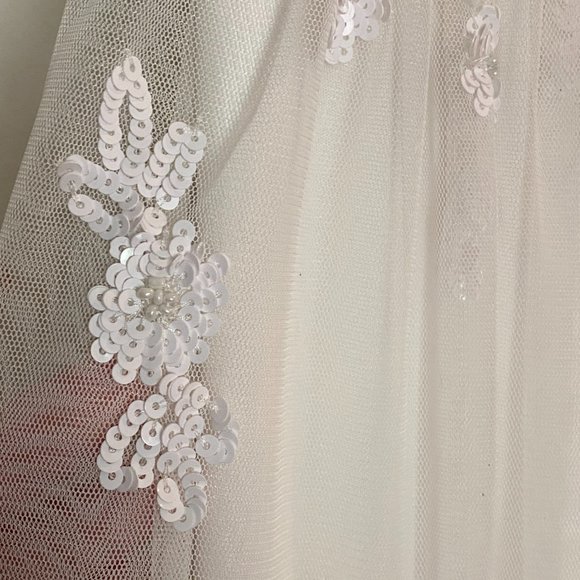 ADRIANNA PAPELL WHITE/CREAM LACE BEADED DRESS - Picture 8 of 10